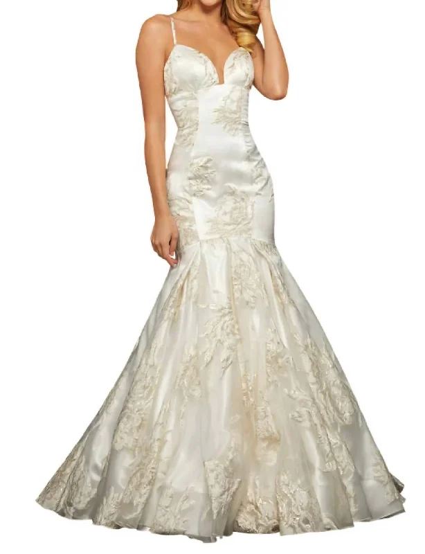 Women's Formal Event Attire Sophisticated Cut Metallic Print Mermaid Wedding Dress In Ivory/gold