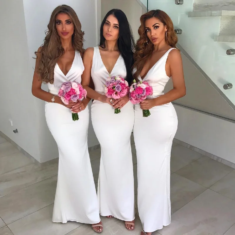 Women's Chic Apparel Hollywood Glam Award - Show Style Long Mermaid V Neck White Bridesmaid Dress