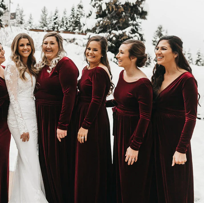 Women's Vintage Clothes Contemporary Elegance Roycebridal Long Sleeves Burgundy Velvet Bridesmaid Dresses for Fall Winter Wedding