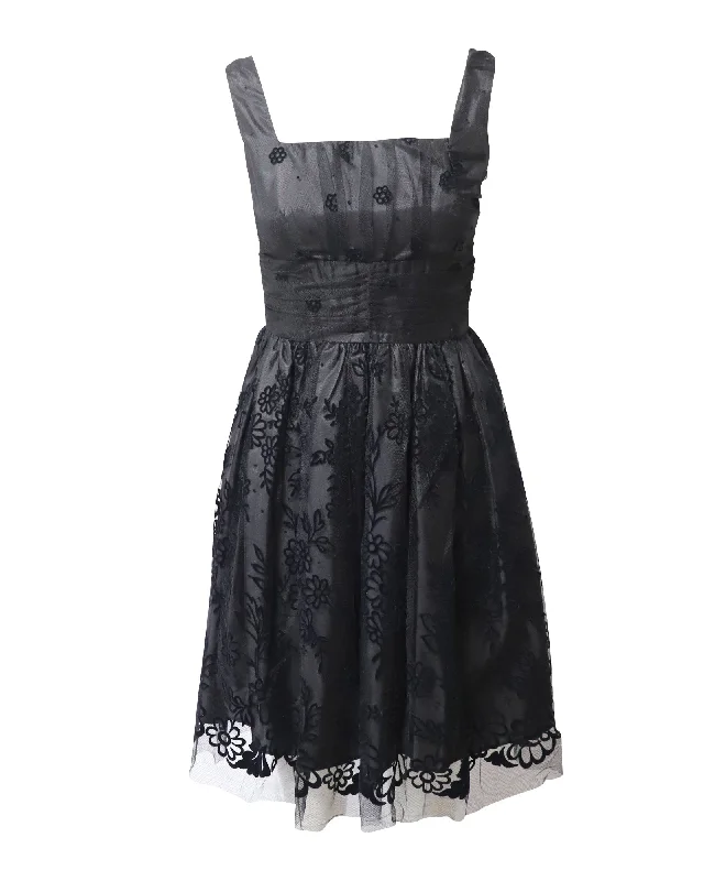 Women's Professional Garments Minimalist Office - Ready Style Anna Sui Sleeveless Pleated Lace Dress in Black Polyester