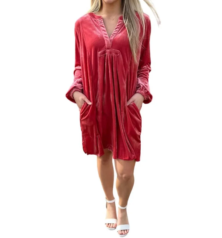 Women's Plus-Size Garments Hollywood Glam Award - Show Style Long Sleeve Velvet Tunic Dress In Lipstick Coral