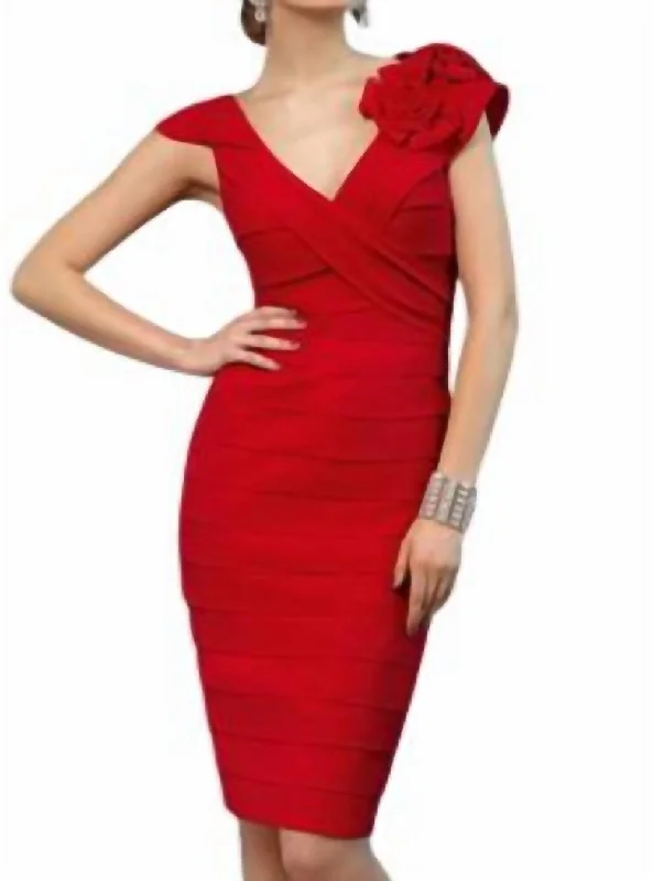 Casual Garments For Women Alluring Design Poly Chiffon Sleeveless Short Dress In Red