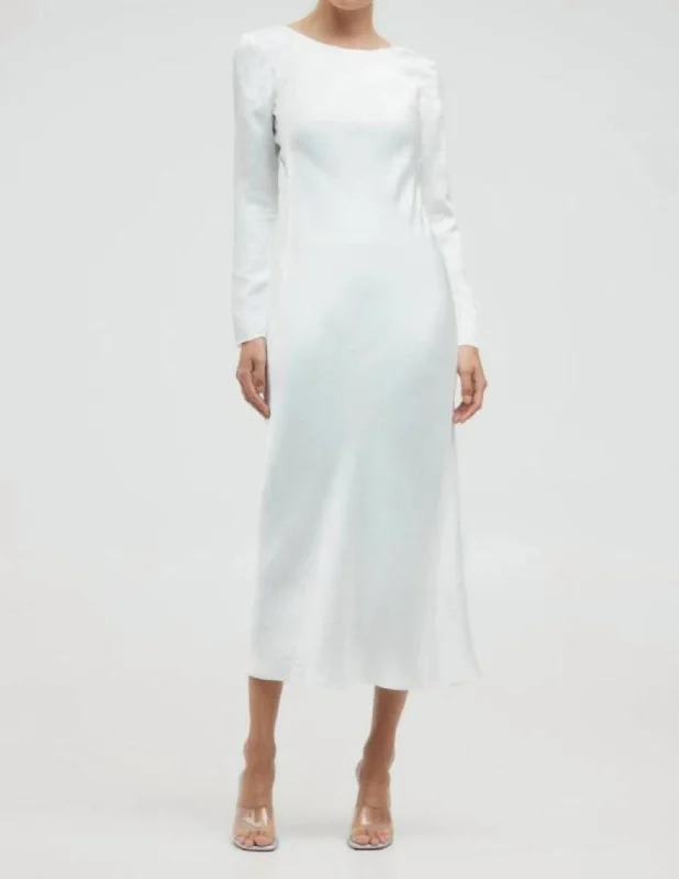 Women's Everyday Attire Flowy Fabric Running Water Bias Long Sleeve Dress In Off White