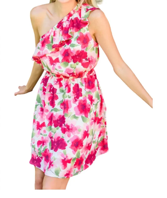 Women's Vacation Outfit Casual Weekend Relaxed Style This And That Dress In Floral Red